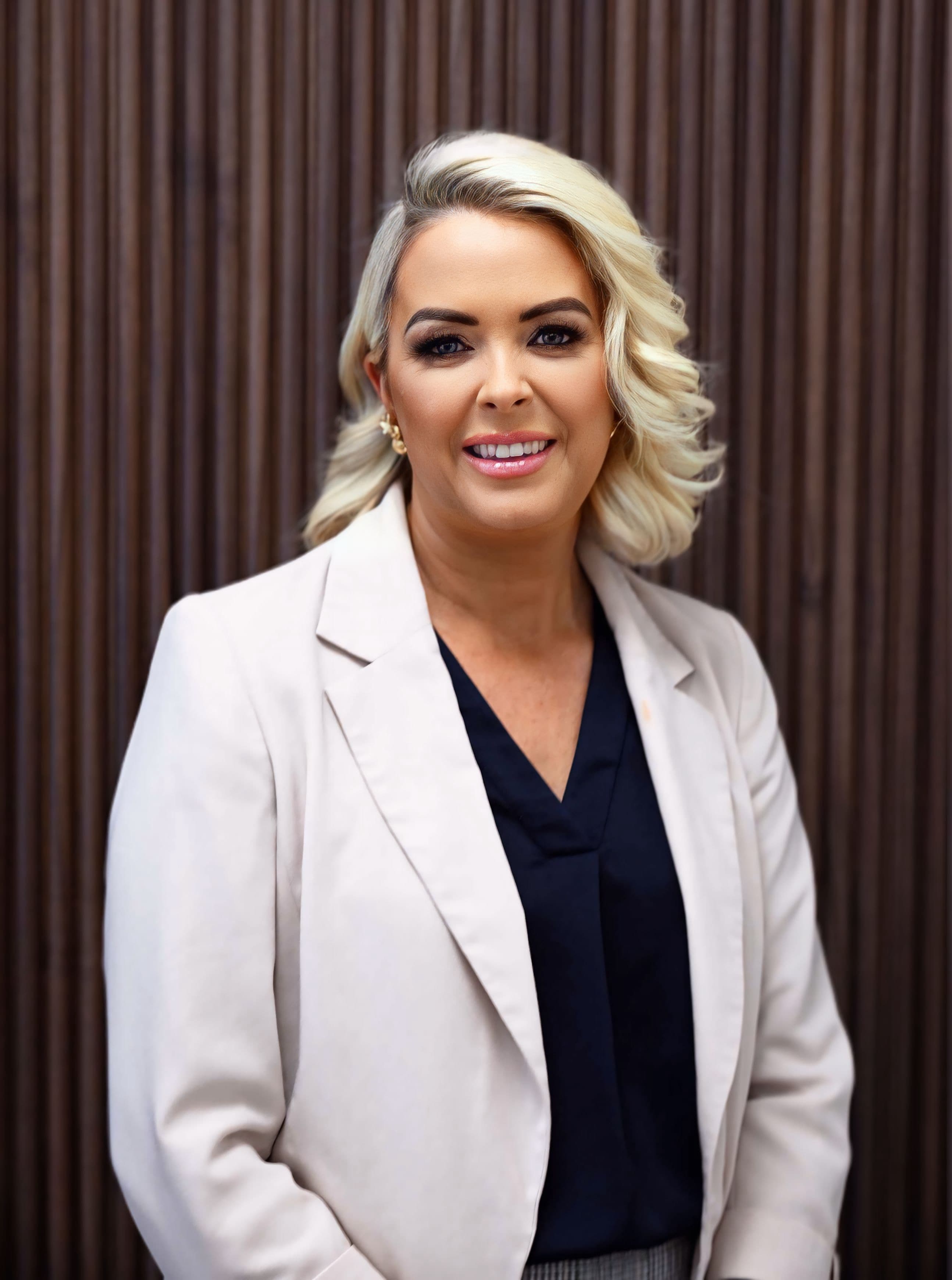 Tracey Farrell